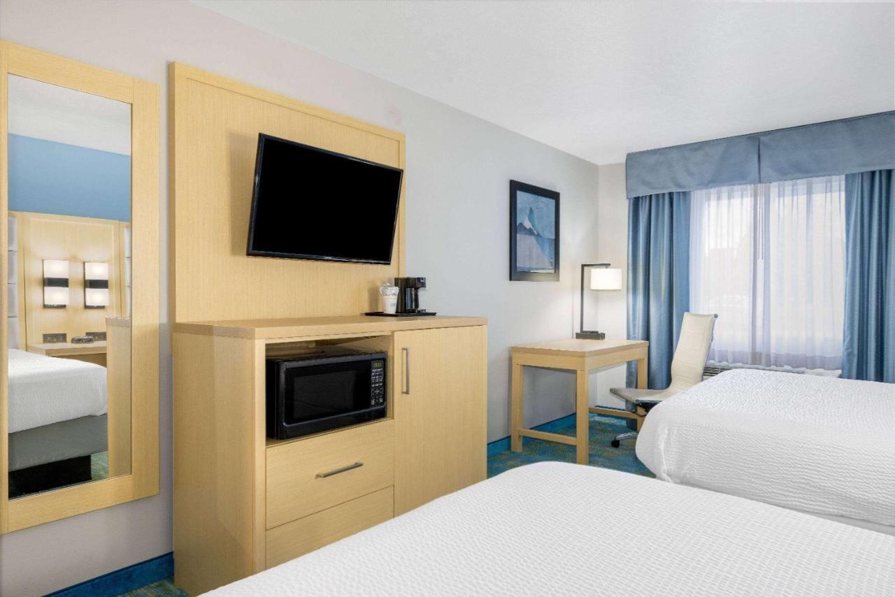 Days Inn By Wyndham Springville Luaran gambar